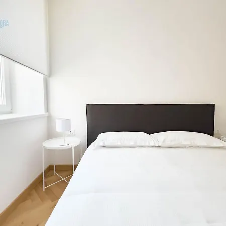 Slataper 20 Tirabora Short Rent Apartment Trieste