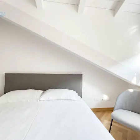 Slataper 20 Tirabora Short Rent Apartment Trieste