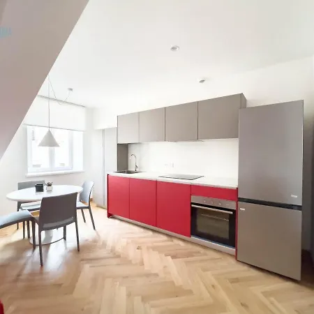 Apartment Slataper 20 Tirabora Short Rent *